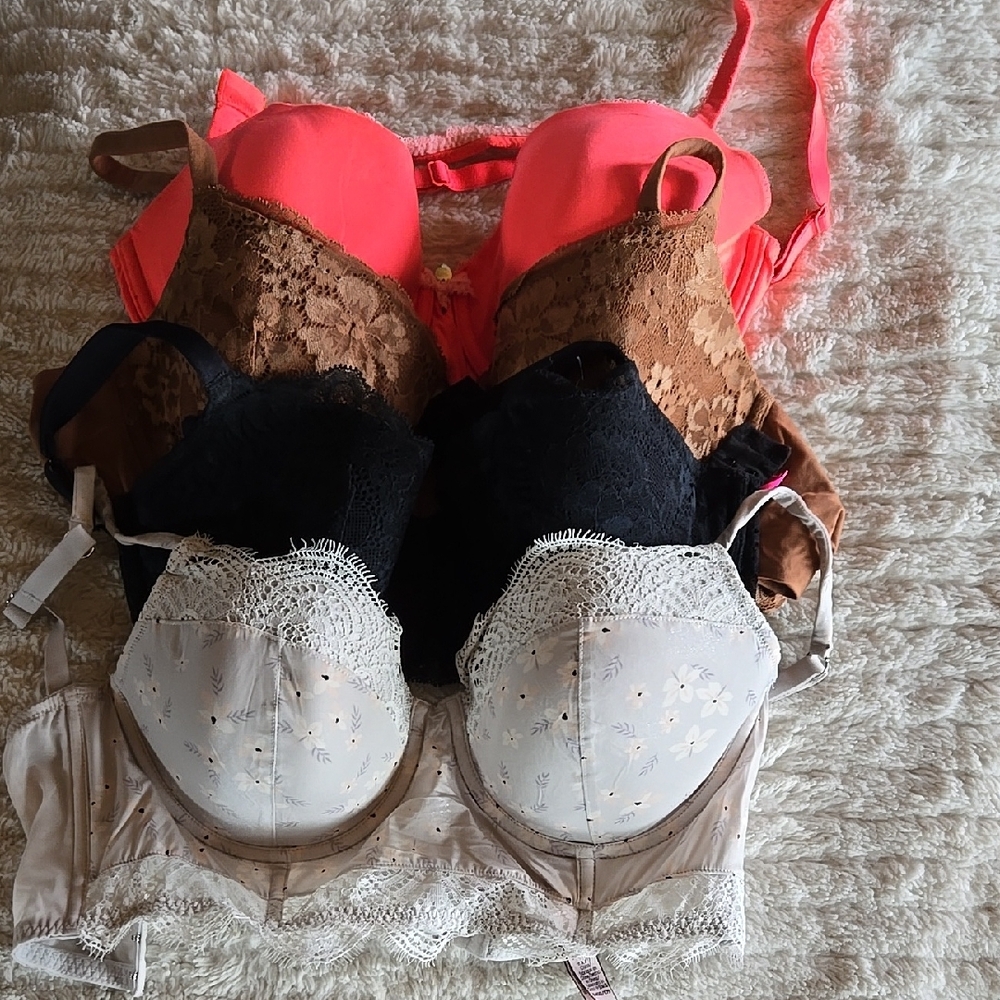 Various Brands In Vg Condition